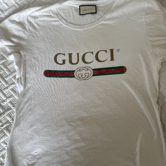 Gucci authentic logo t shirt - Picture 2 of 2